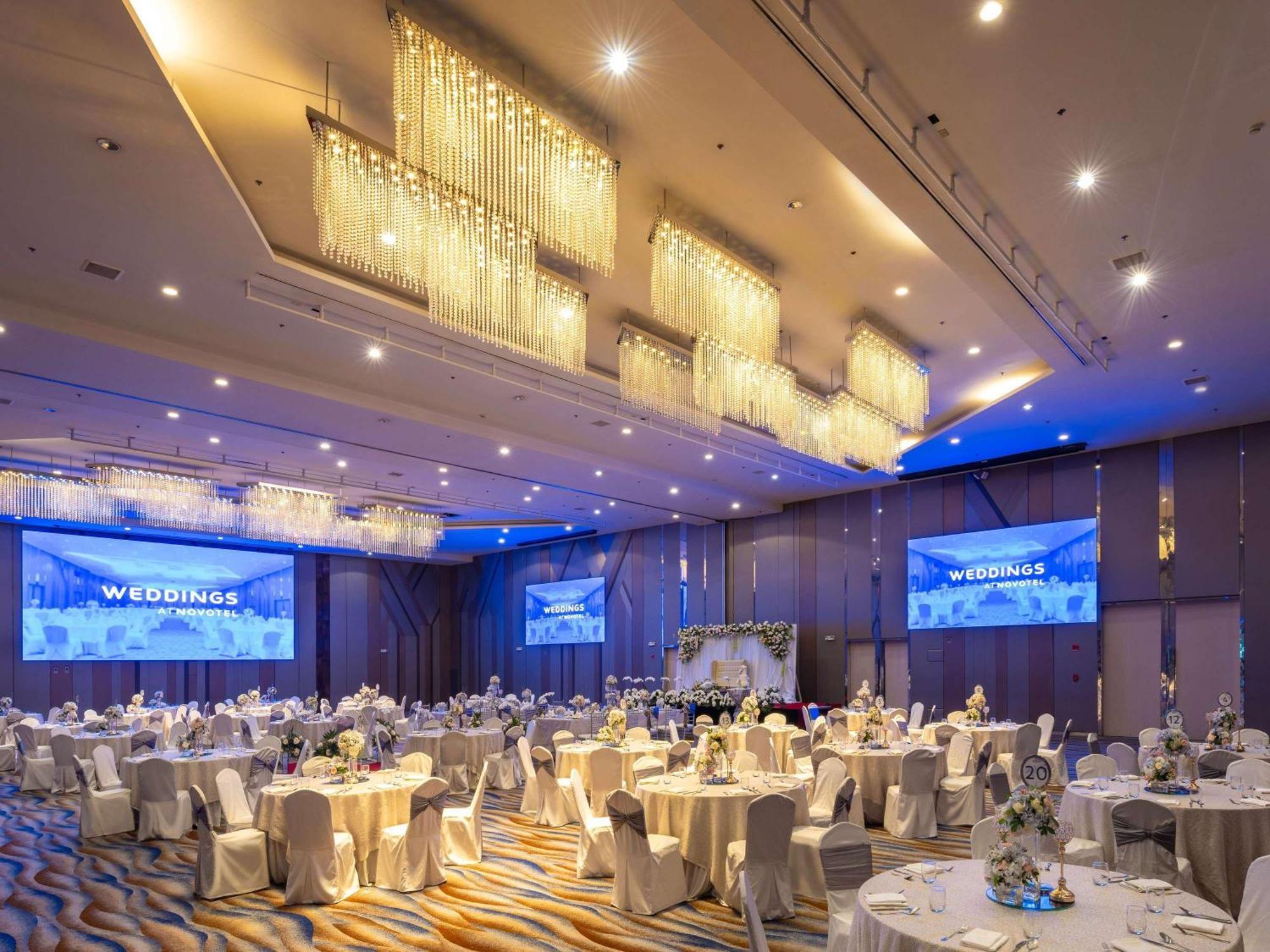 Novotel Manila Araneta Hotel Quezon City