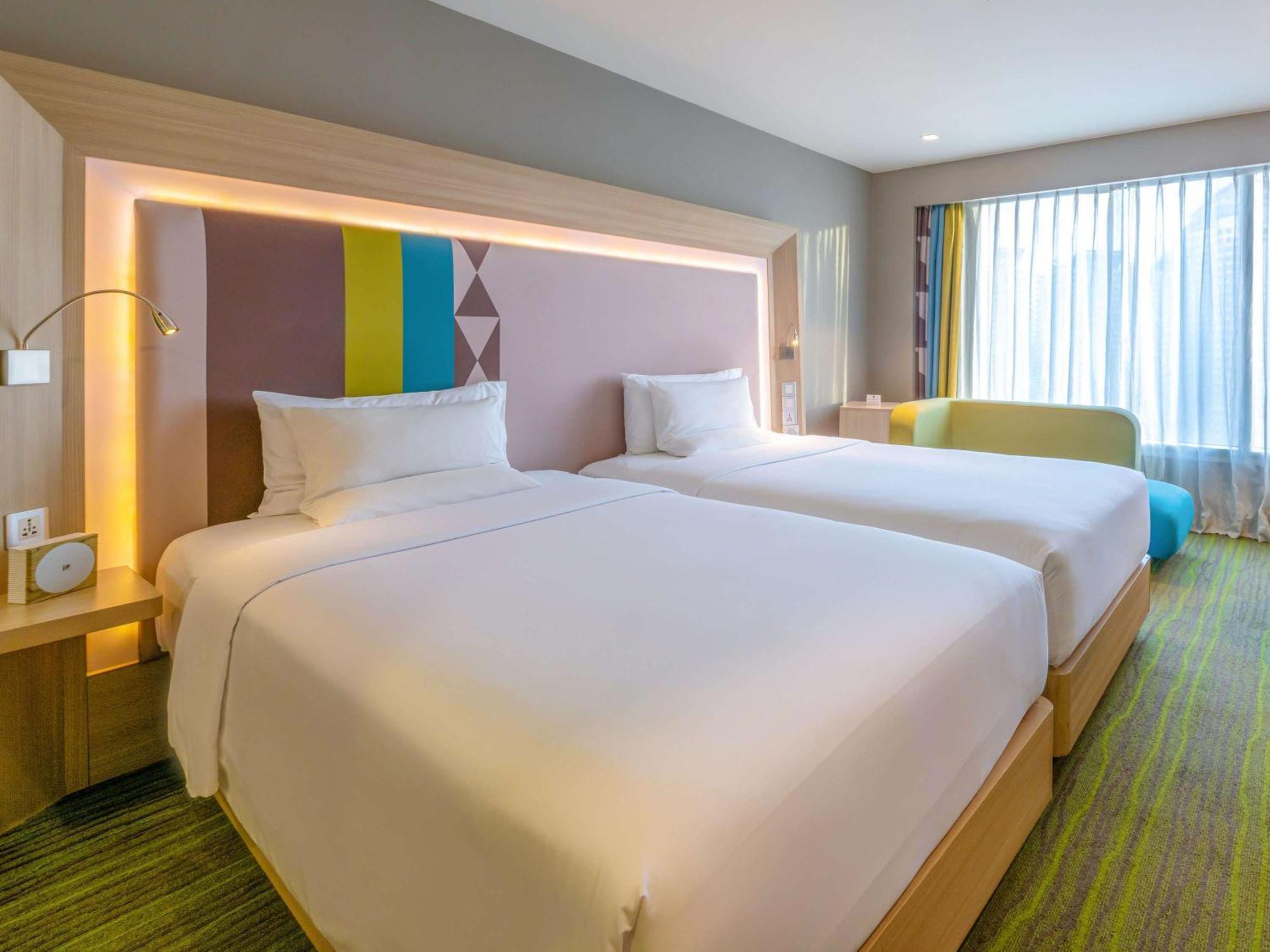 Hotel Novotel Manila Araneta 4*