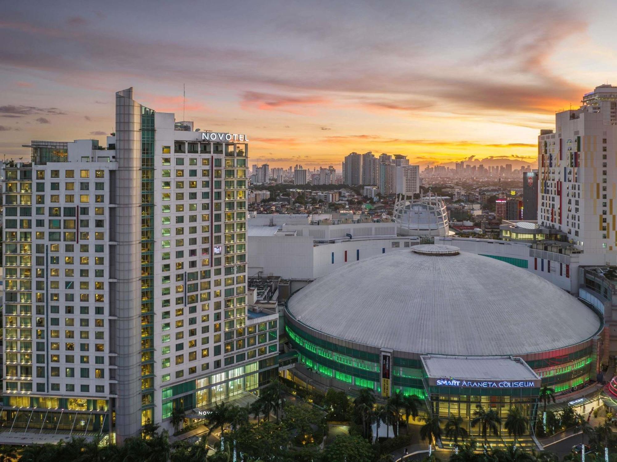 Novotel Manila Araneta Hotel 4*