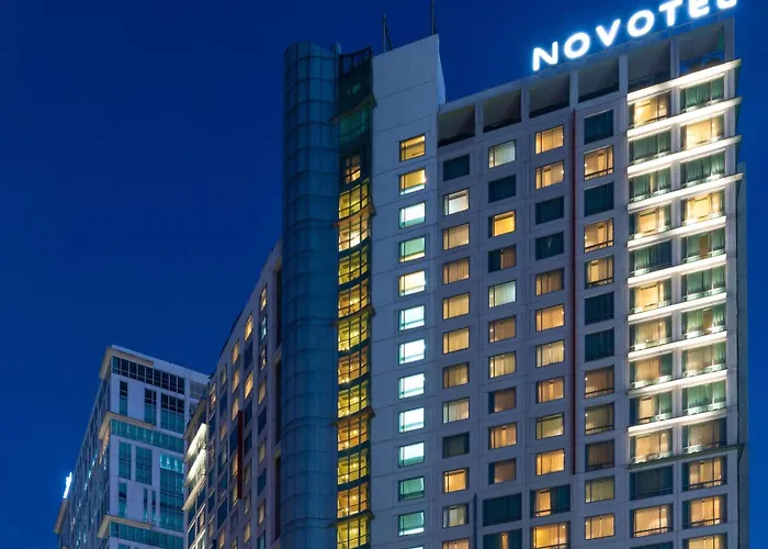Novotel Manila Araneta City Hotel