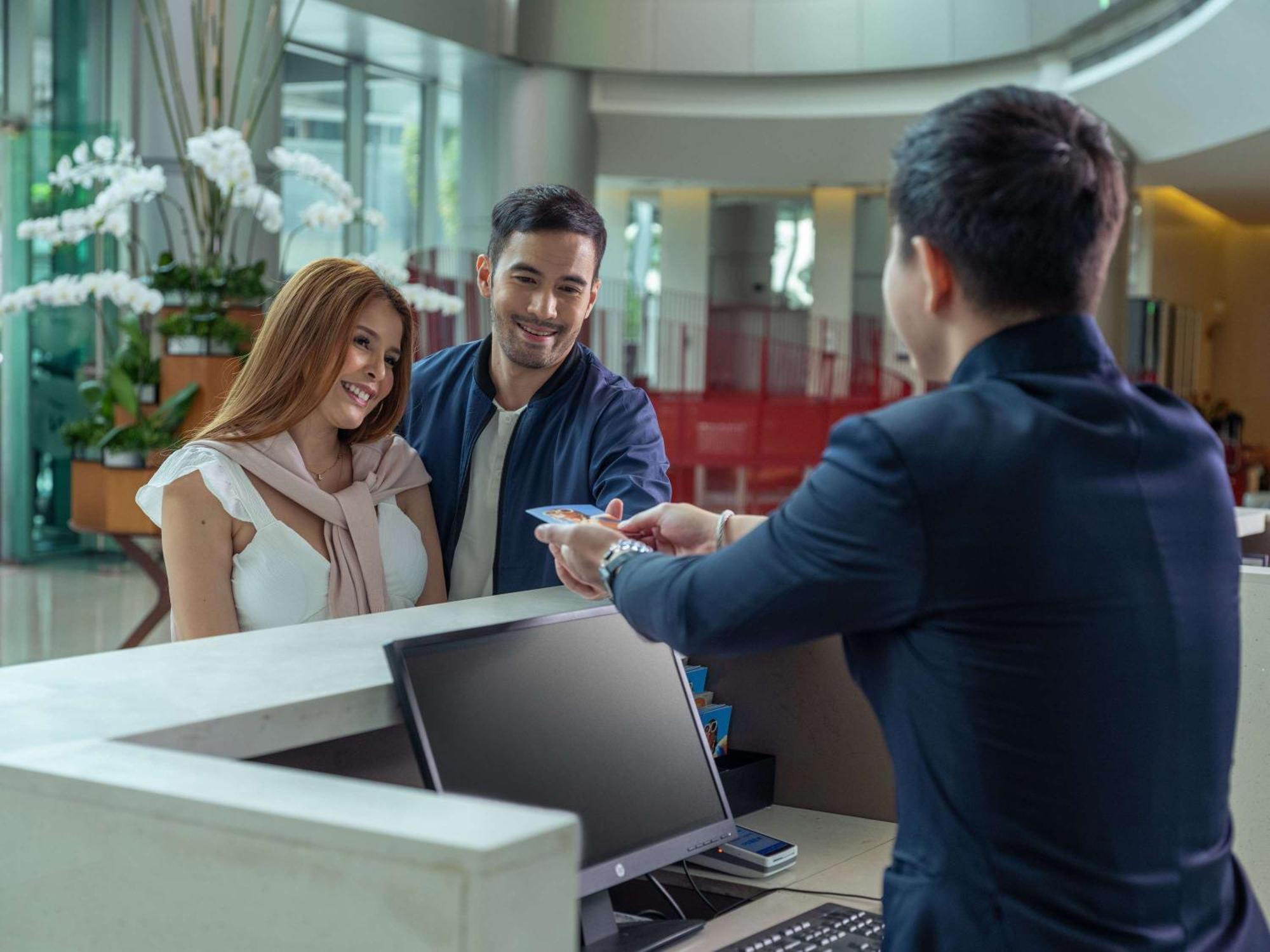 Novotel Manila Araneta 4*