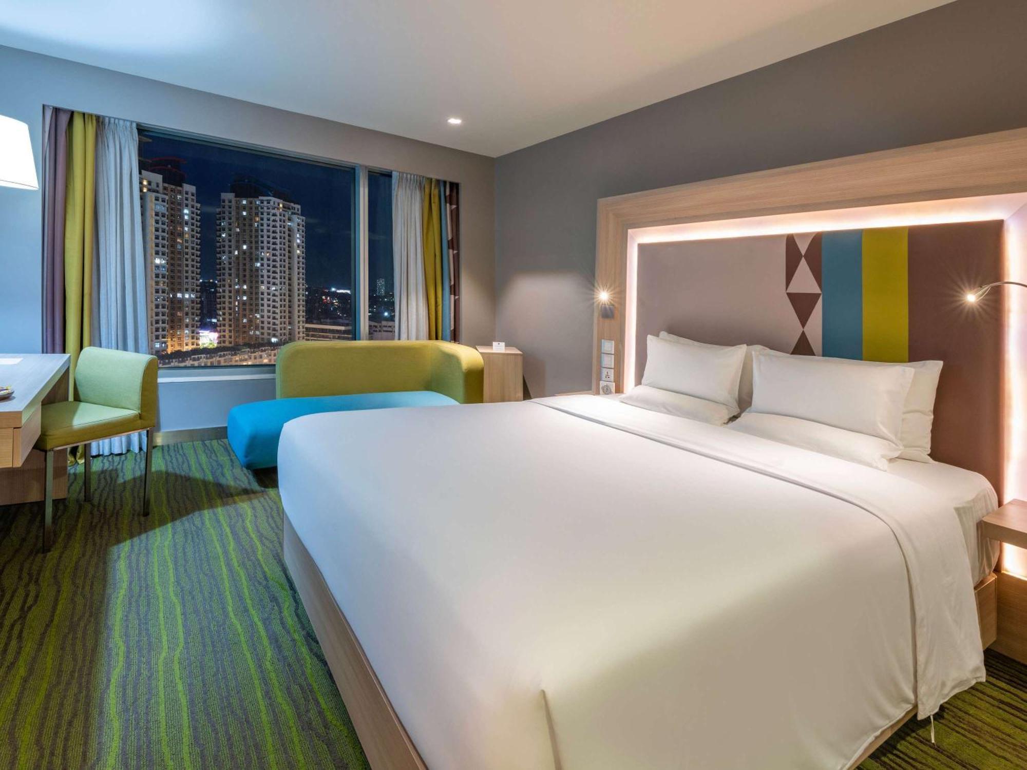 Hotel Novotel Manila Araneta Quezon City